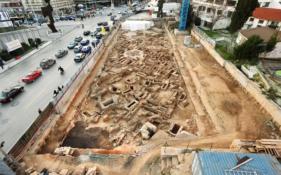 الكشف عن أكبر حفريات أثرية في شمال اليونان أثناء بناء منشآت المترو المحلى 