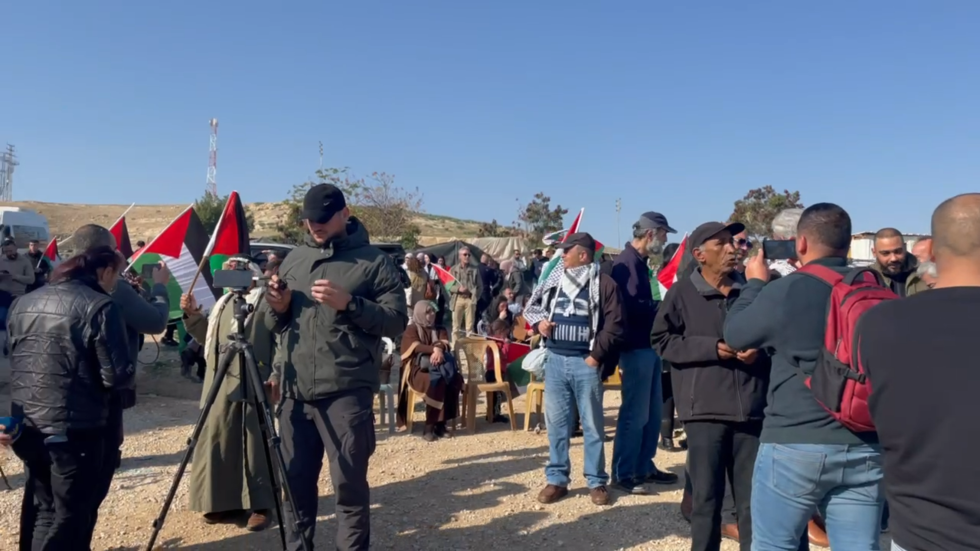 فلسطينيون يحتشدون في «الخان الأحمر» ردا على دعوات اقتحامه