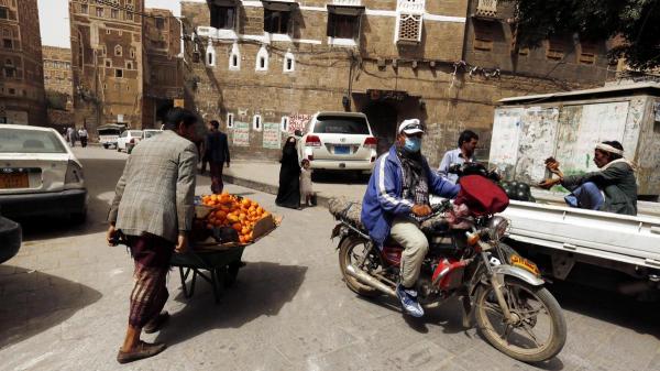 يوميات اليمنيين تحولت إلى جحيم في مناطق الحوثي