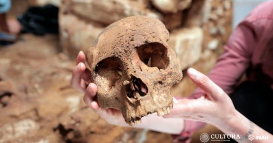 علماء آثار يعثرون على مقبرة للنخب داخل مدينة مايا القديمة.. 