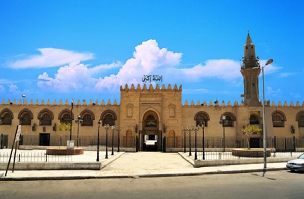 أبرز ما حدث في 24 رمضان.. الشروع في بناء مسجد عمرو بن العاص بالفسطاط 