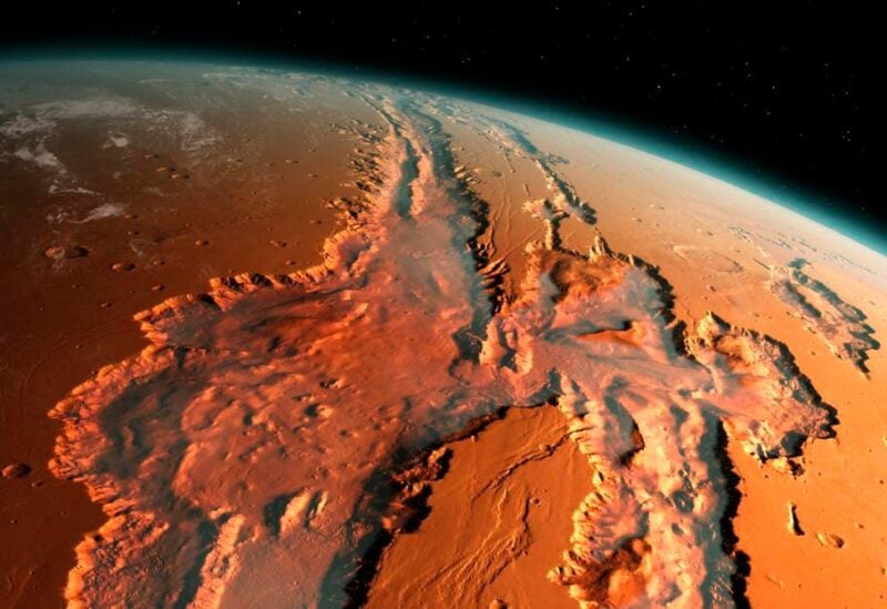 أحد علماء ناسا يرد على سؤال هل يوجد حياة على المريخ؟ 