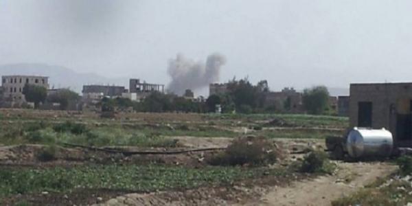 ميليشيا الحوثي تستهدف بالقذائف (5) قرى آهلة بالسكان في الحدود الإدارية بين تعز والحديدة