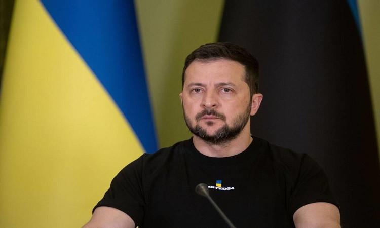 زيلينسكي يعين قائدا جديدا للحرس الوطني الأوكراني