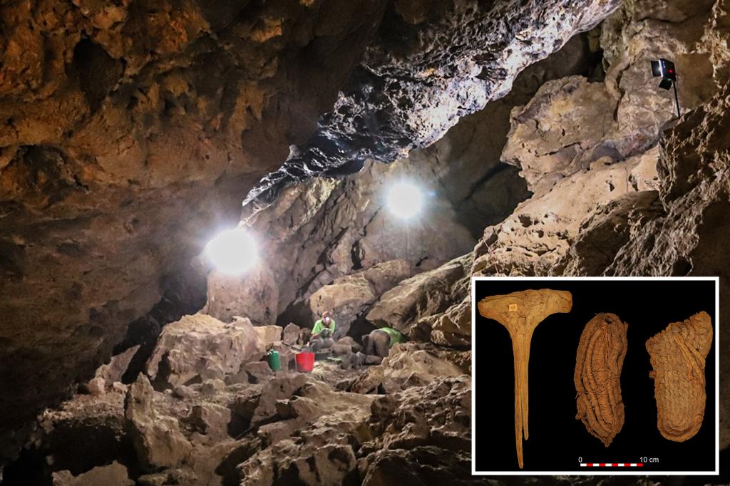 اكتشاف سلال عمرها 9500 عام وأحذية من 6200 عام في كهف الخفافيش الإسباني 