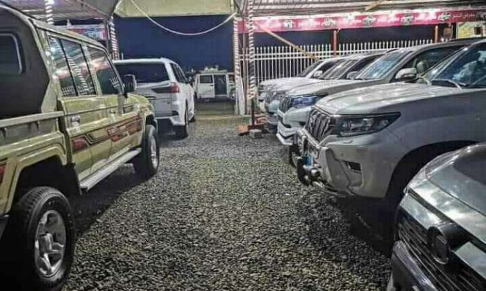 ميليشيا الحوثي تقيد عملية بيع وشراء السيارات في مناطق سيطرتها