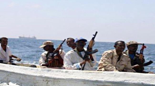 الكشف عن زعماء التهريب والقرصنة البحرية المتعاونين مع مليشيات الحوثي