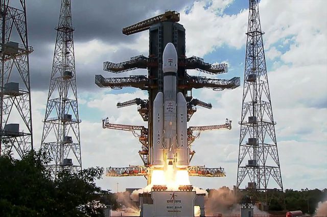 الهند.. تُسابق الدول العظمى في استكشاف الفضاء