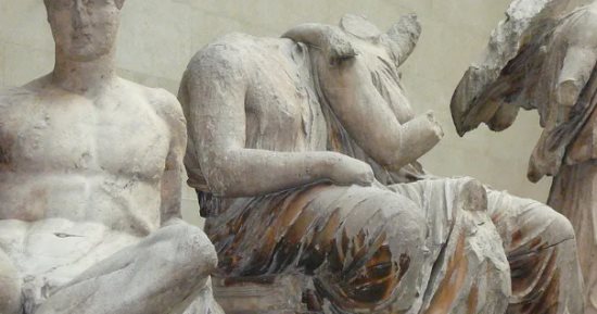 اليونان تقايض بعرض قطع أثرية مقابل استعادة رخام البارثينون من المتحف البريطاني 