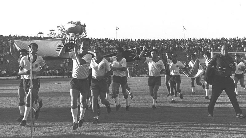 نظمت البطولة وفازت باللقب سنة 1964.. كيف نجحت الكويت في طرد إسرائيل من كأس آسيا؟