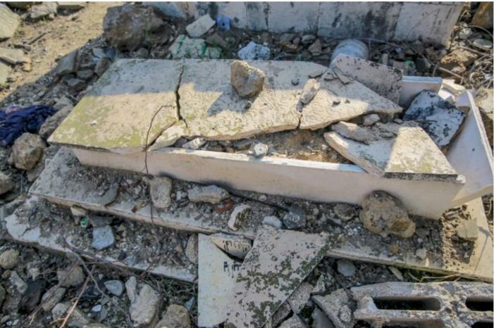 سي إن إن: إسرائيل دمرت مقابر في غزة واستخرجت جثثا منها