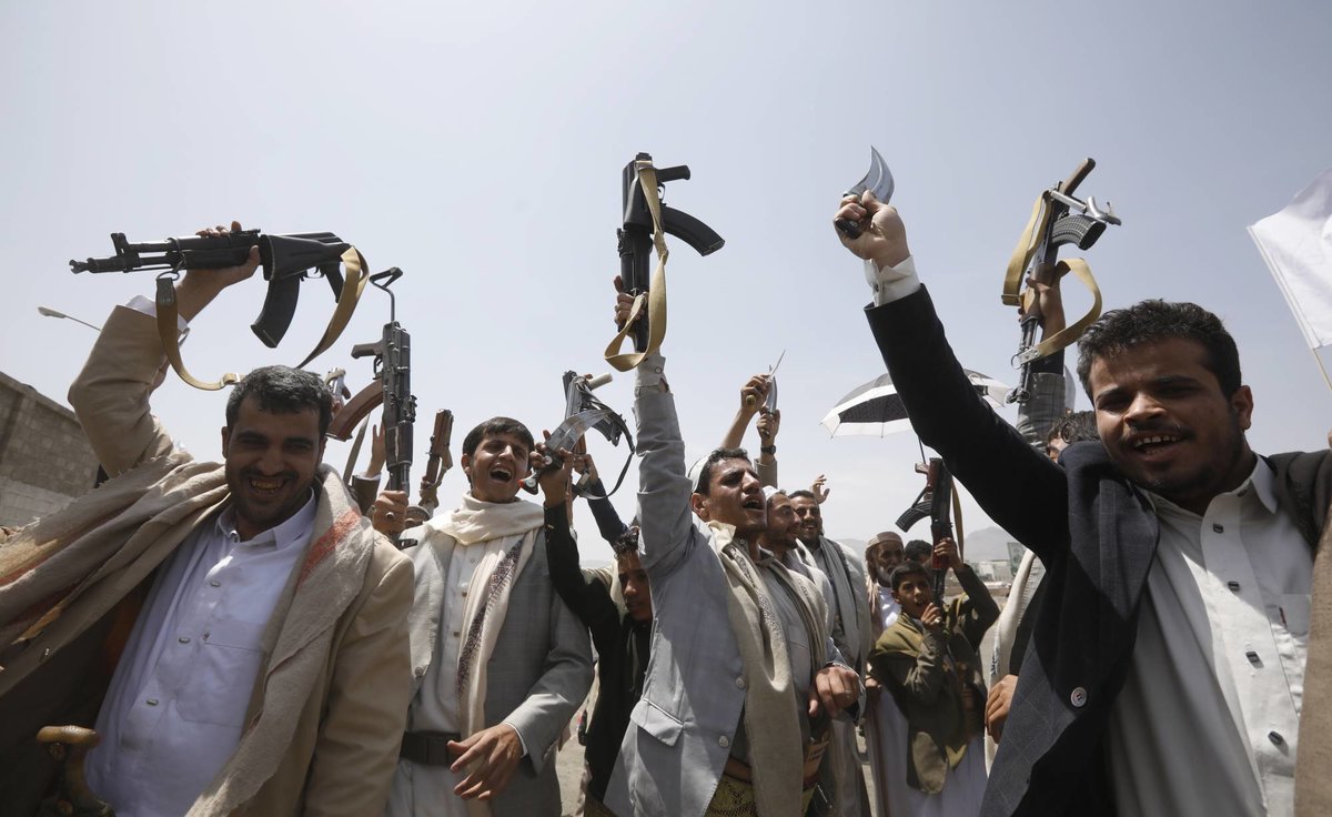 قُتِل شخصان بسبب خلافات شخصية غذتها الميليشيات الحوثية في محافظة إب 