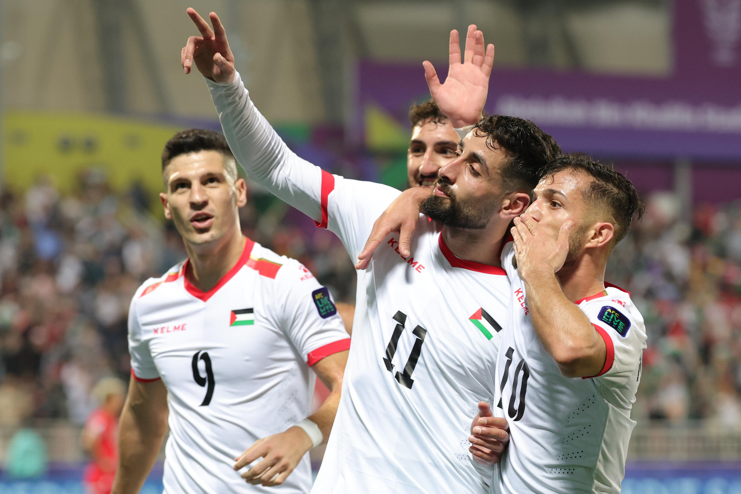 كأس آسيا.. رسائل من خلف السياج لنجوم منتخب فلسطين