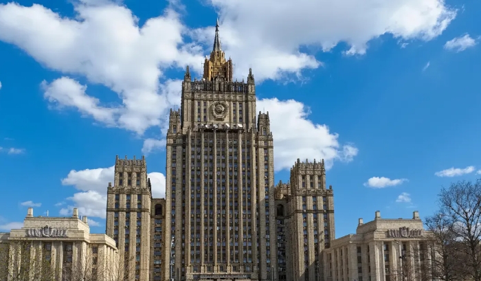 روسيا تتجاهل طلب قدمه وفد لميليشيا الحوثي الزائر لموسكو بالتنسيق إيراني 