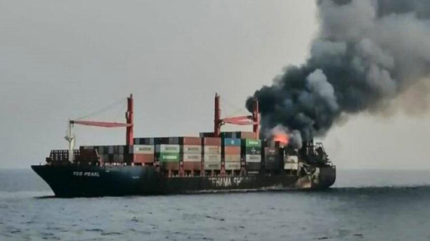 الصين تطلب من إيران الضغط على الحوثيين لوقف هجماتهم على السفن