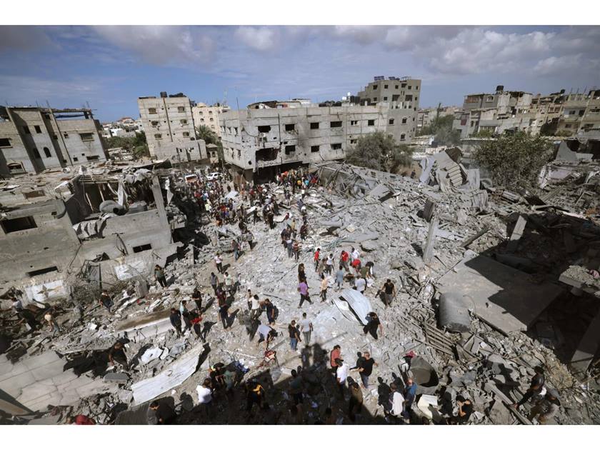 صحة غزة: ارتفاع حصيلة العدوان إلى أكثر من 26 ألف شهيد وما يزيد عن 64 ألف مصاب منذ 7 أكتوبر