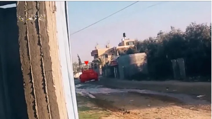 القسام تدمر دبابات إسرائيلية من مسافة صفر في المغازي والبريج