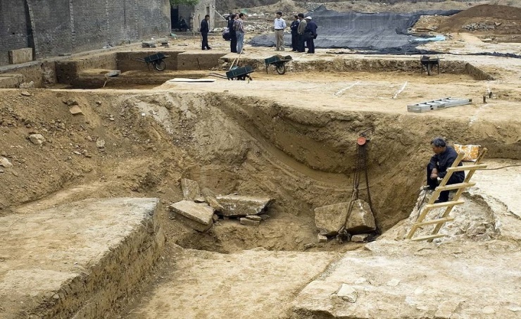 الصين.. العثور على أكثر من 100 ألف قطعة أثرية في موقع من العصر الحجري القديم