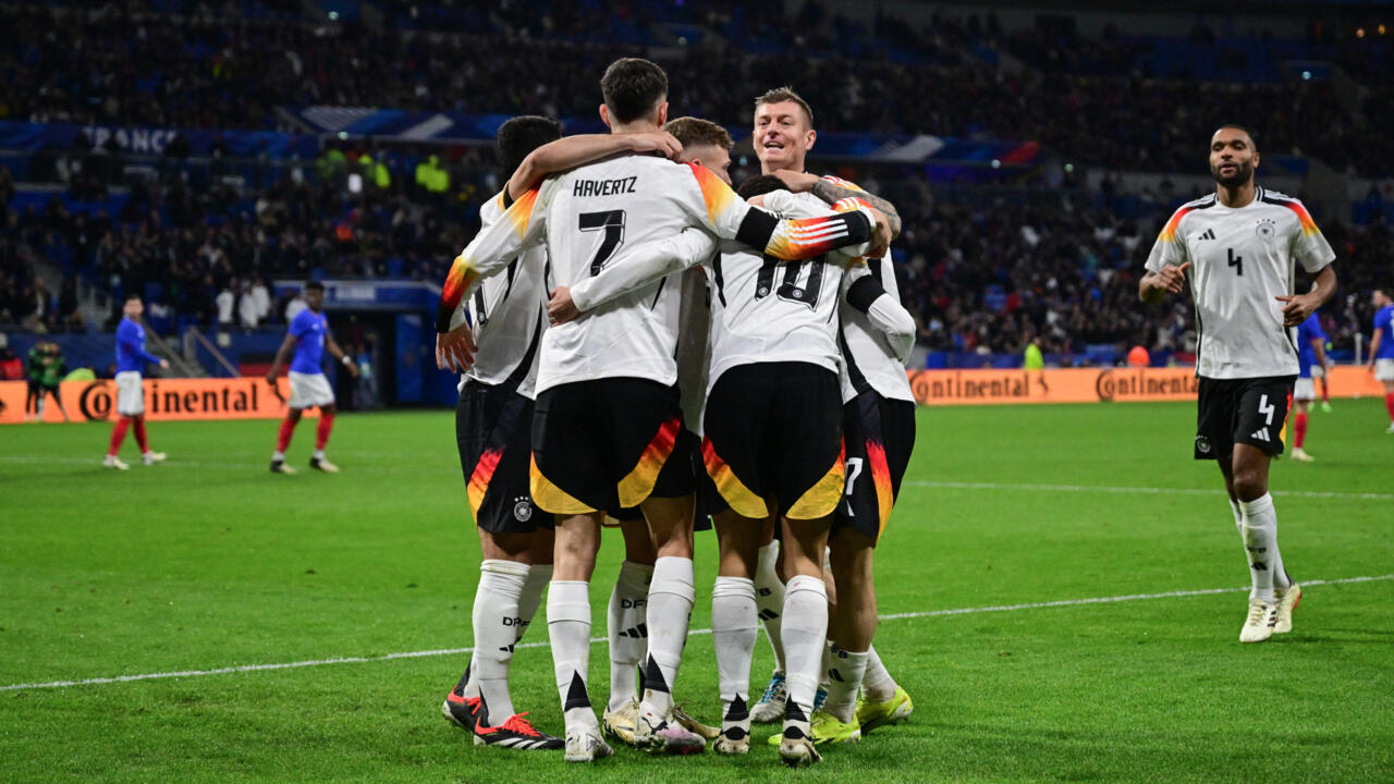 فرنسا تنحني وديا أمام ألمانيا في أول خسارة لها على أرضها في عشر مباريات