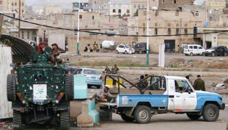 ميليشيا الحوثي تعتقل العائدين من المناطق المحررة لقضاء إجازة العيد
