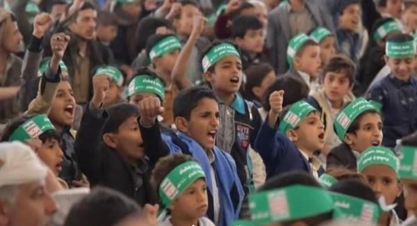 مصادر تربوية: ميليشيا الحوثي تربط إعلان نتائج الطلاب بالحضور إلى 