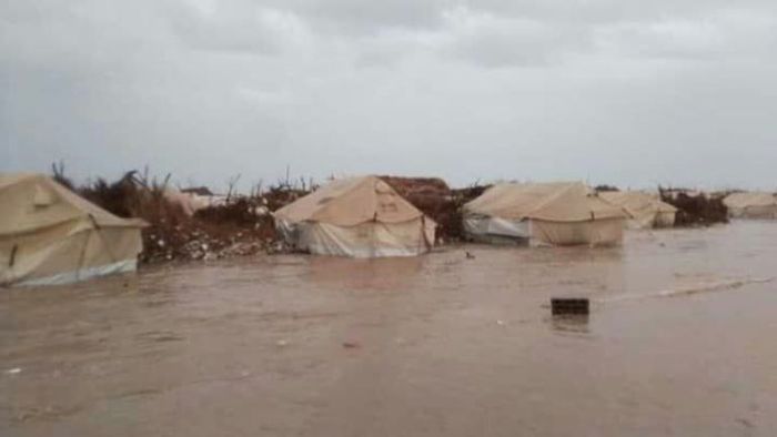 الأرصاد يتوقع هطول أمطار متفاوتة الشدة على محافظات عدة، ومنظمة الفاو الأممية تحذر من فيضانات مفاجئة في اليمن