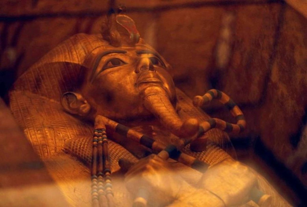 بعد 100 عام.. دراسة تقدم تفسيراً لـ«لعنة مقبرة توت عنخ آمون»