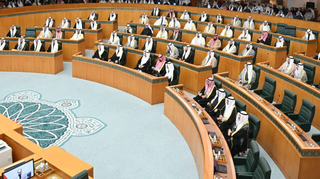 تشكيل حكومة كويتية جديدة بعد يومين من حل مجلس الأمة