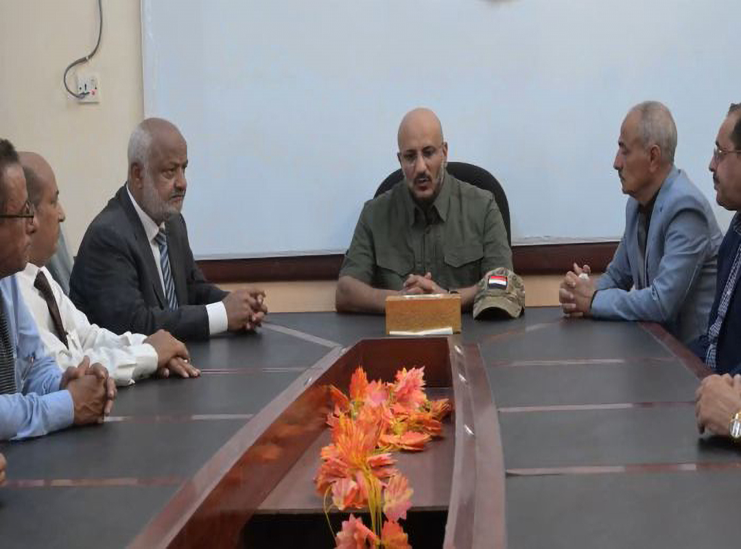 العميد طارق صالح: يؤكد على استمرار المعركة ضد ميليشيا الحوثي عسكرياً وتنموياً وتوعوياً حتى استعادة الدولة 