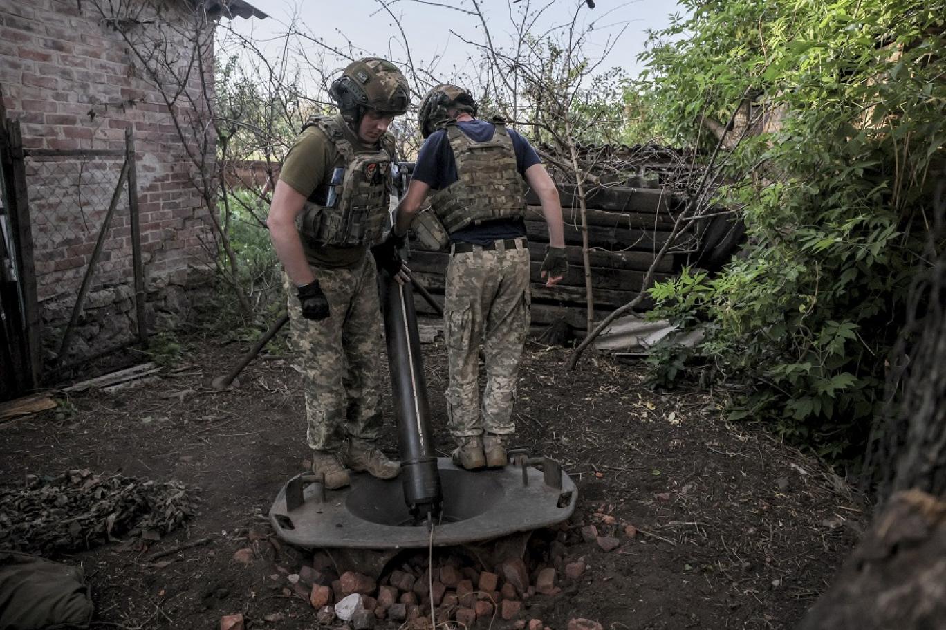 روسيا وأكرانيا تتبادلان الهجوم بالمسيرات ومساعدات أميركية جديدة لكييف