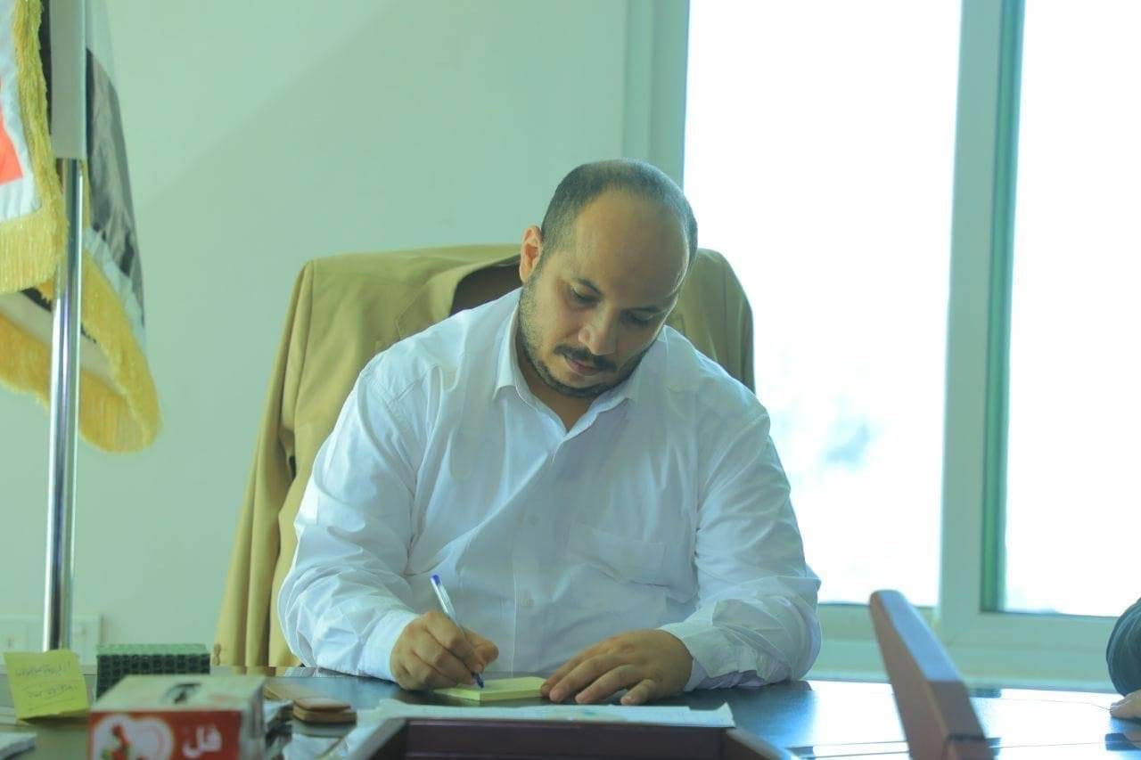  قيادي حوثي بتسبب في إفلاس أكبر القطاعات في صنعاء 