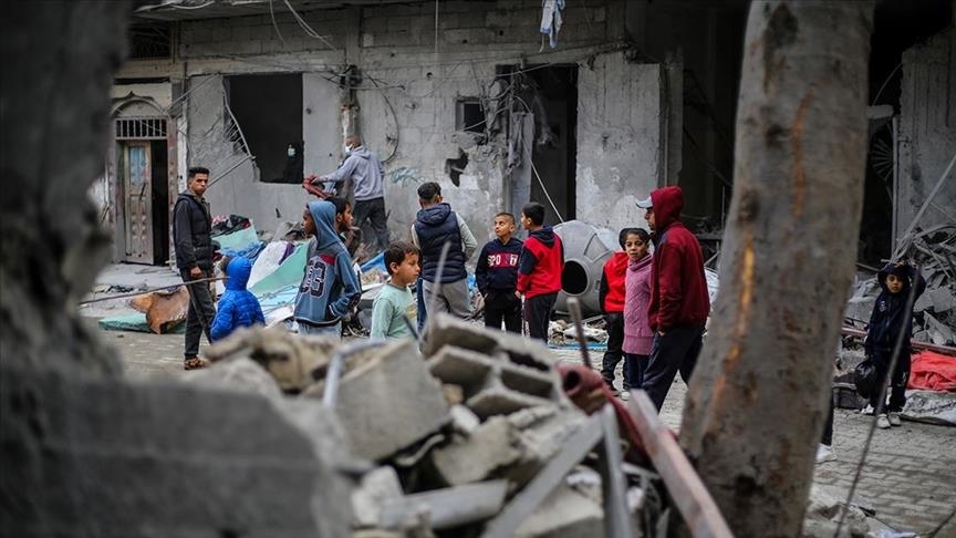 غزة.. حرب الإبادة تتواصل.. ارتفاع حصيلة الشهداء إلى 38.243