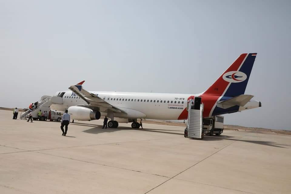استئناف الرحلات الجوية بين عدن ودبي بعد توقف 9 سنوات 
