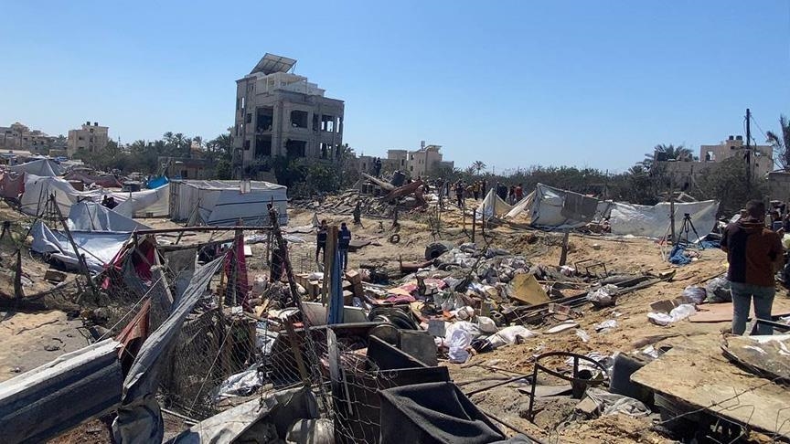 هآرتس: الاتصالات مع حماس تأثّرت عقب مجزرة المواصي