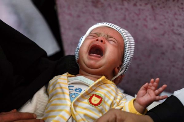 السفارة الأمريكية: منع الحوثيين للتحصين يعرض الأطفال للمخاطر