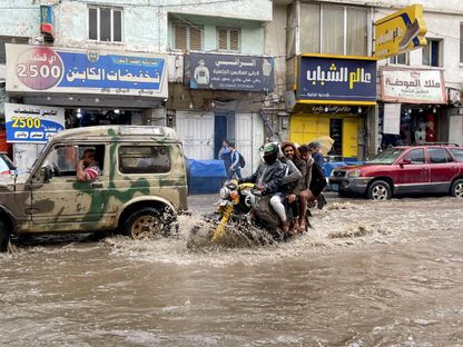 نحو 300 شخص ضحايا السيول والانهيارات في 5 محافظات يمنية