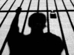 الحكم بالسجن 9 سنوات لثلاثة مواطنين أحوازيين