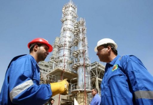 كيف يدٌار قطاع النفط في اليمن.. أزمة المشتقات النفطية نموذجاً