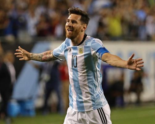 الأرجنتين لإسقاط الأوروغواي والبرازيل لانطلاقة جديدة أمام الإكوادور في تصفيات كأس العالم