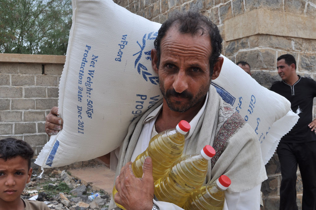 ثنائية الحرب والجوع تلتهم الشرائح الأشد فقرا في اليمن