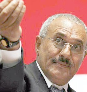 الرئيس يصف عهد صالح باللادولة ولابرلمان وقال للبركاني: من يقف ضد التغيير هم المرتزقة